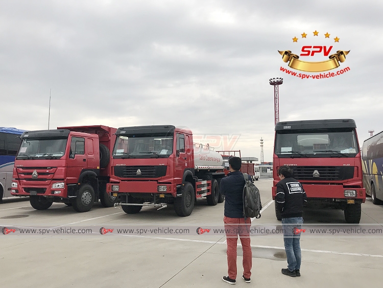 10,000 litres Off-road Water Tanker Truck Sinotruk - Inspection